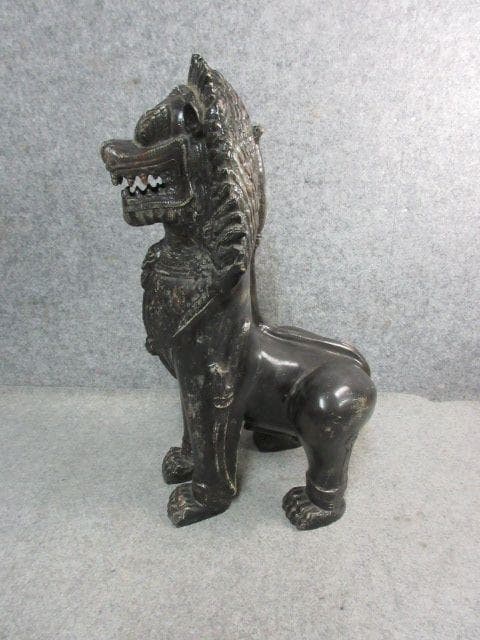 仏教美術銅製獅子置物 [B24593]