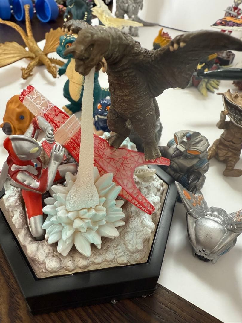 特撮 フィギュア ゴジラ、ウルトラマンなどまとめ売り