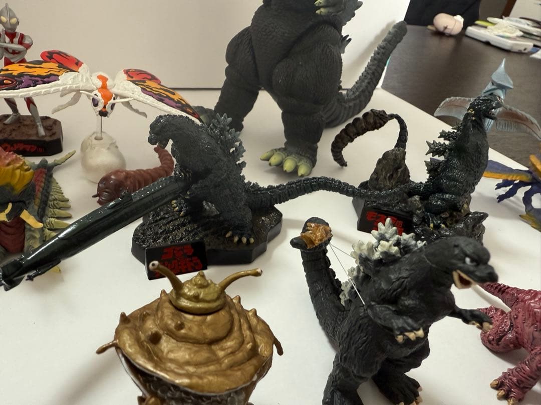 特撮 フィギュア ゴジラ、ウルトラマンなどまとめ売り