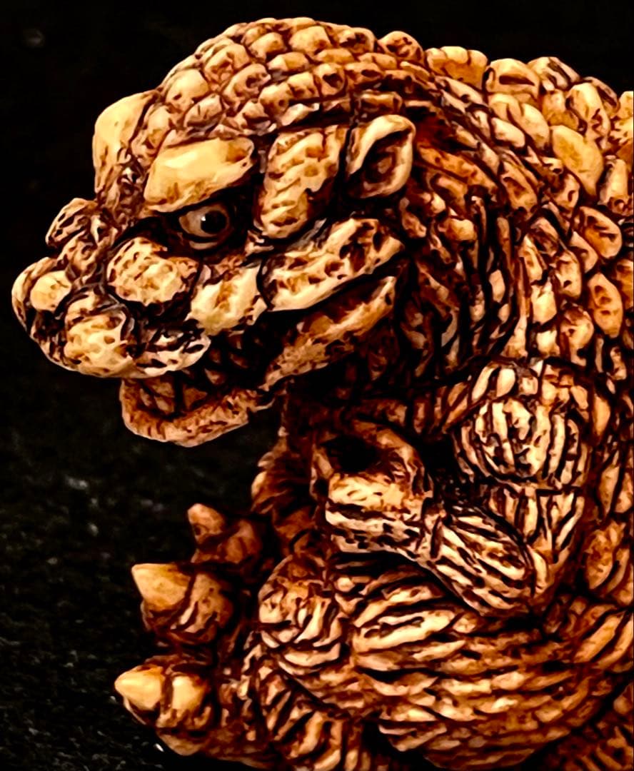 東宝怪獣根付　初代ゴジラ　木札　木箱付き　ゴジラ　1954　未使用品