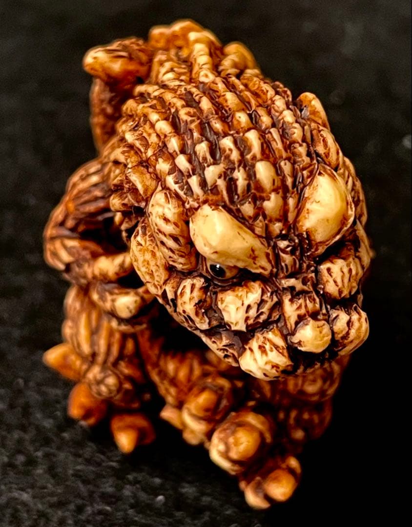 東宝怪獣根付　初代ゴジラ　木札　木箱付き　ゴジラ　1954　未使用品