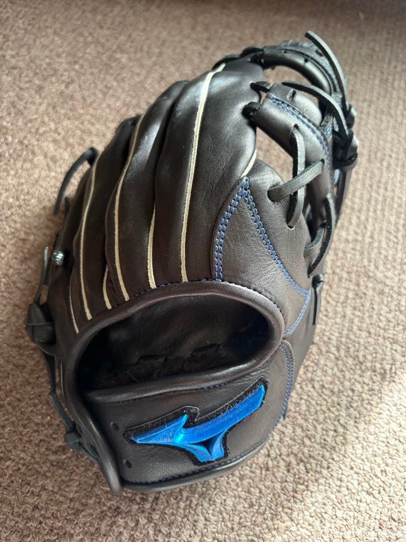Mizuno Pro WillDRIVE 軟式グローブ 黒/青