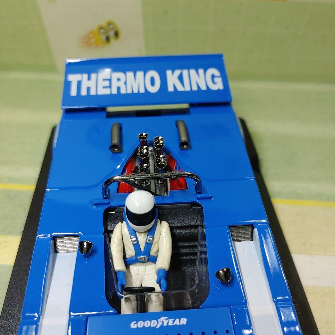 CA13LOLA T260スロットカー1/32