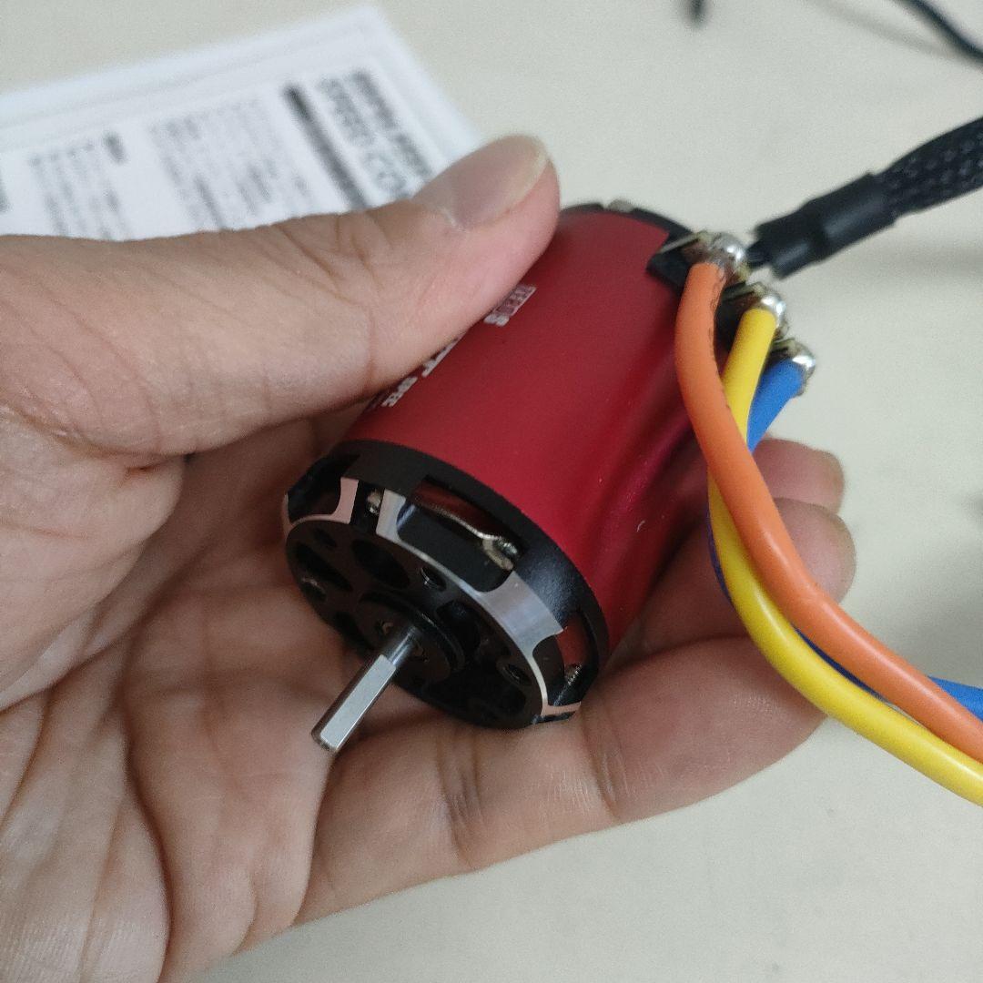 【使用少】ヨコモBL-RS4ドリフトスペックESC、10.5tモーターセット