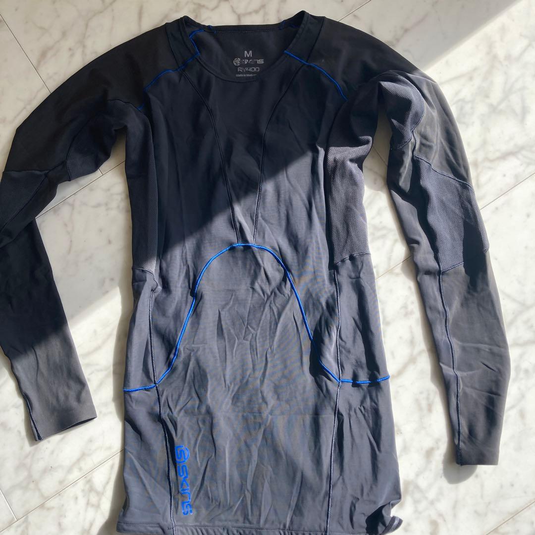 SKINS RY400 M グレー 長袖 トップス