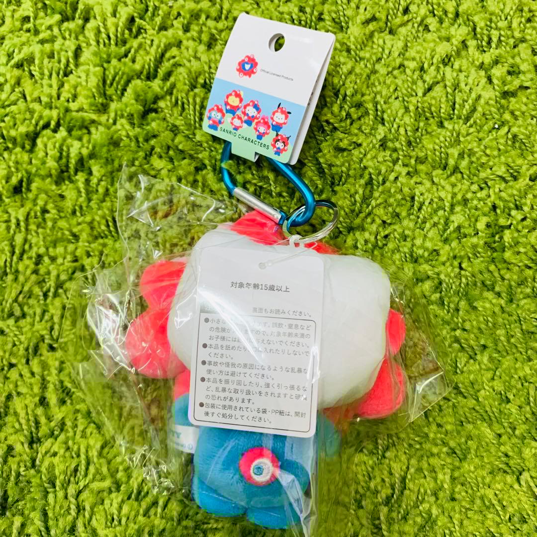 大阪万博　サンリオ　ミャクミャクぬいぐるみマスコット　カラビナ付　ハローキティ