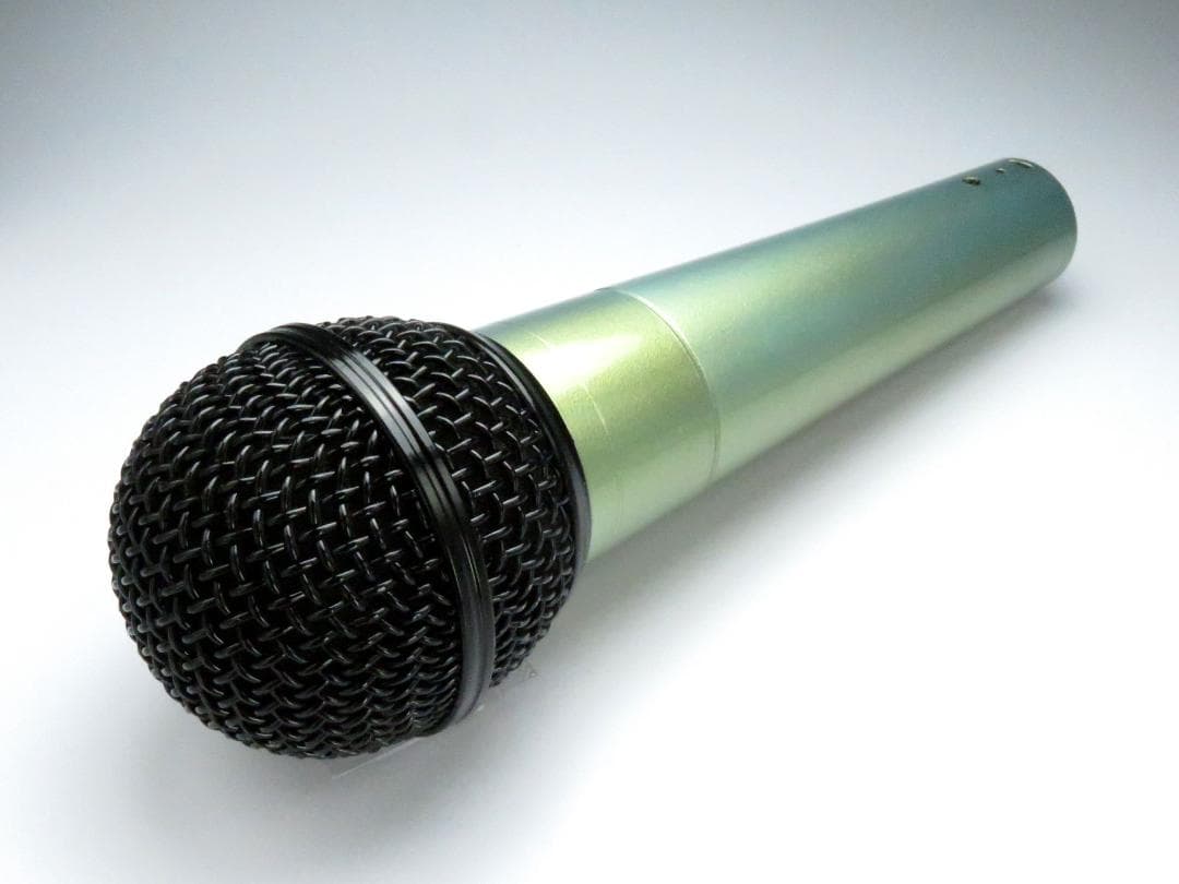 ② ベリンガー カスタム ペイント XM8500 ボーカル ダイナミック マイク