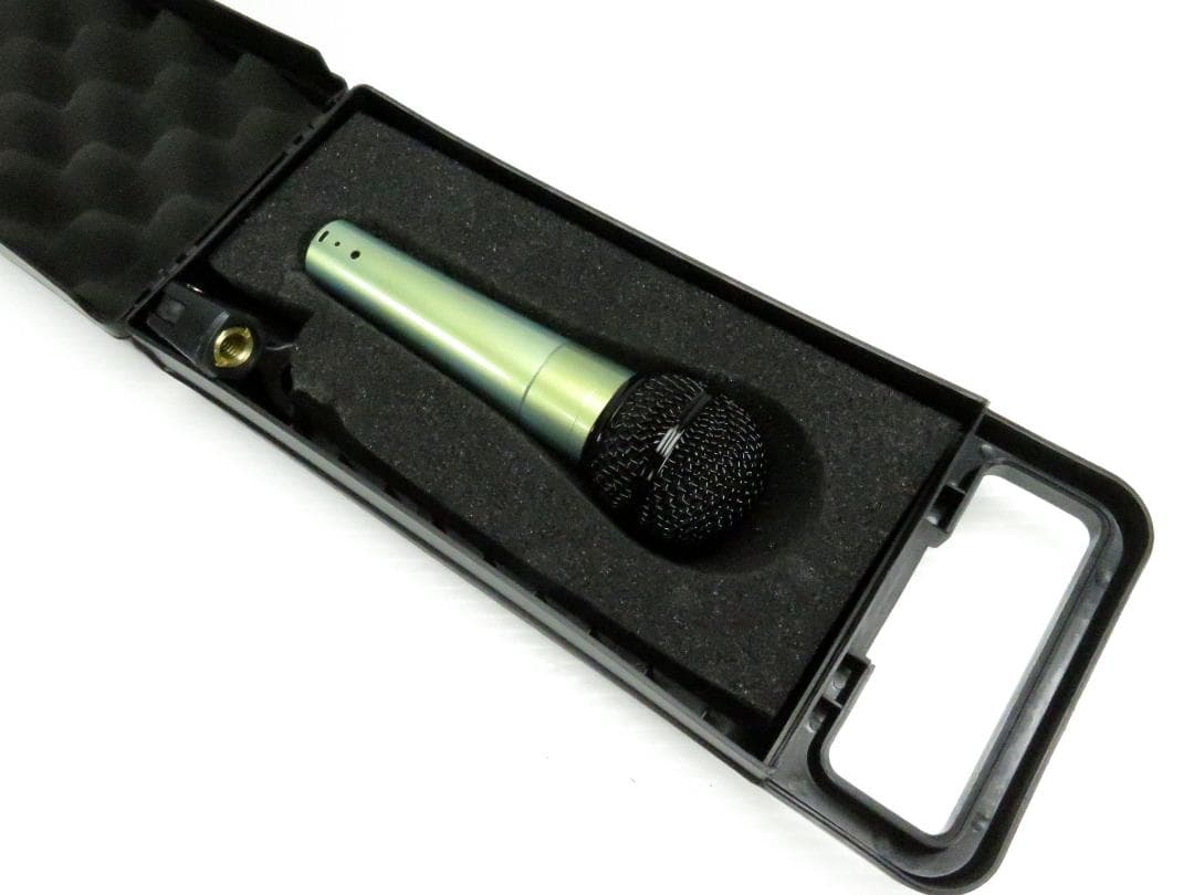 ② ベリンガー カスタム ペイント XM8500 ボーカル ダイナミック マイク