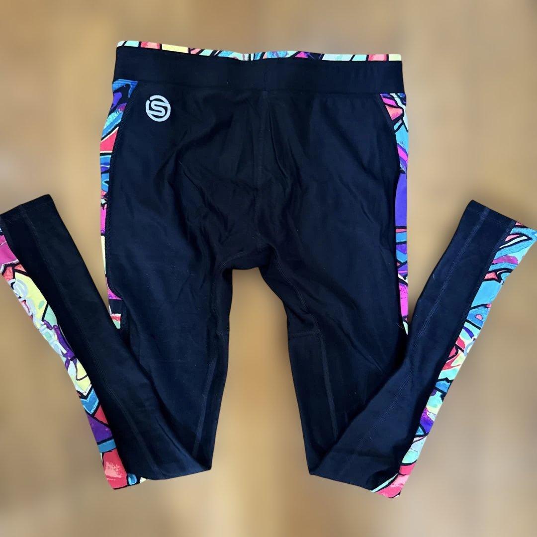 SKINS トレーニングウェア3点セット Mサイズ レディース