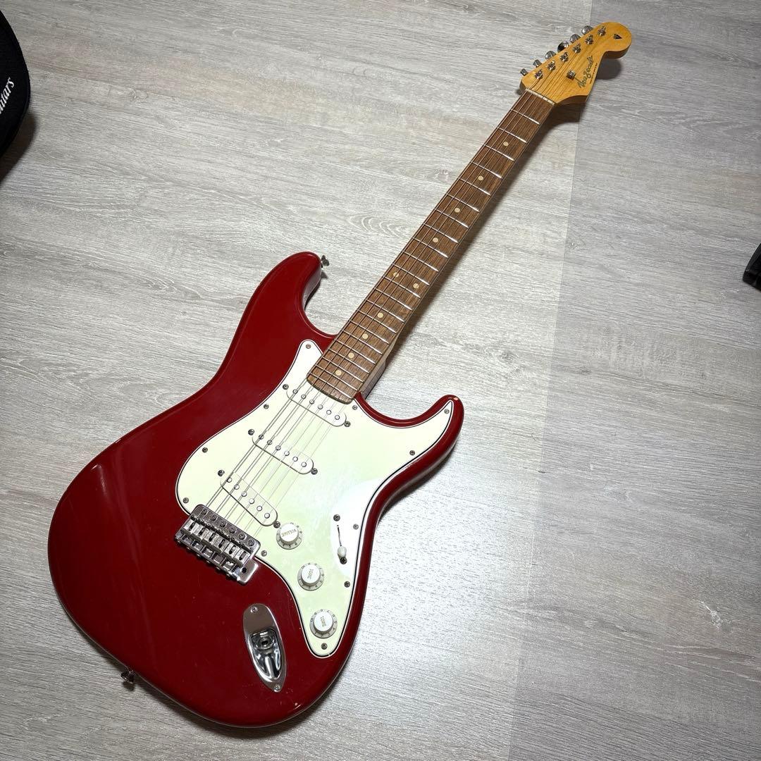 Vanzandt STV-R2 Fiesta Red ヴァンザント ストラト