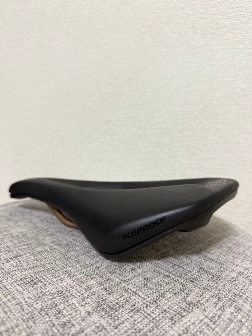 自転車本体 nukeproof saddle/grip Bronze color