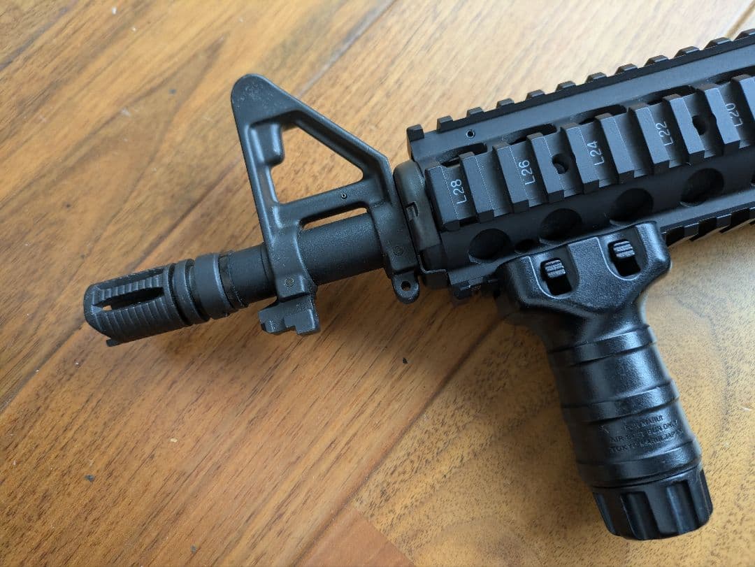 東京マルイ　次世代電動ガン　CQB-R　ブラックモデル