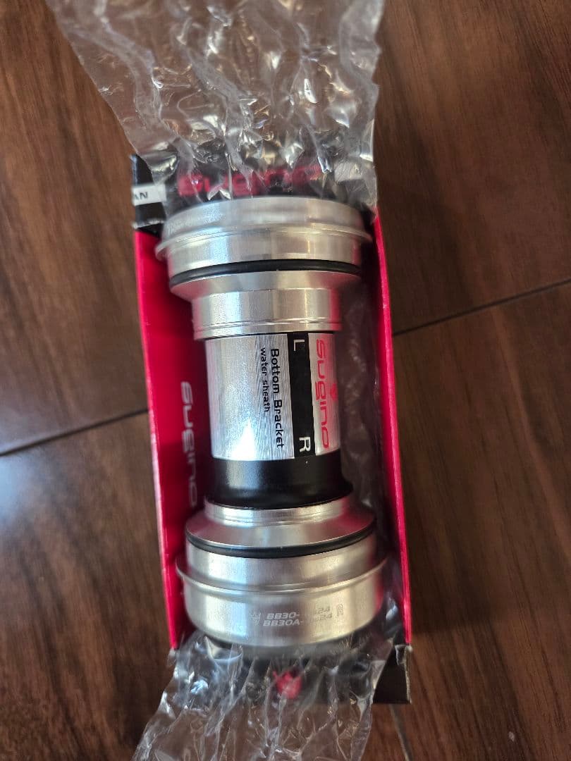 Sugino ボトムブラケット BB30/BB30A