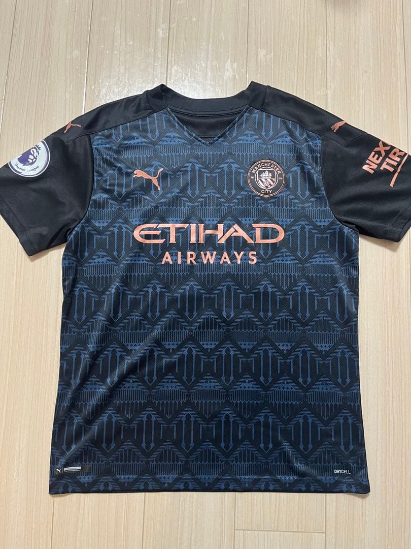 マンチェスターシティ　レプリカユニフォーム【フォーデン】puma size:L