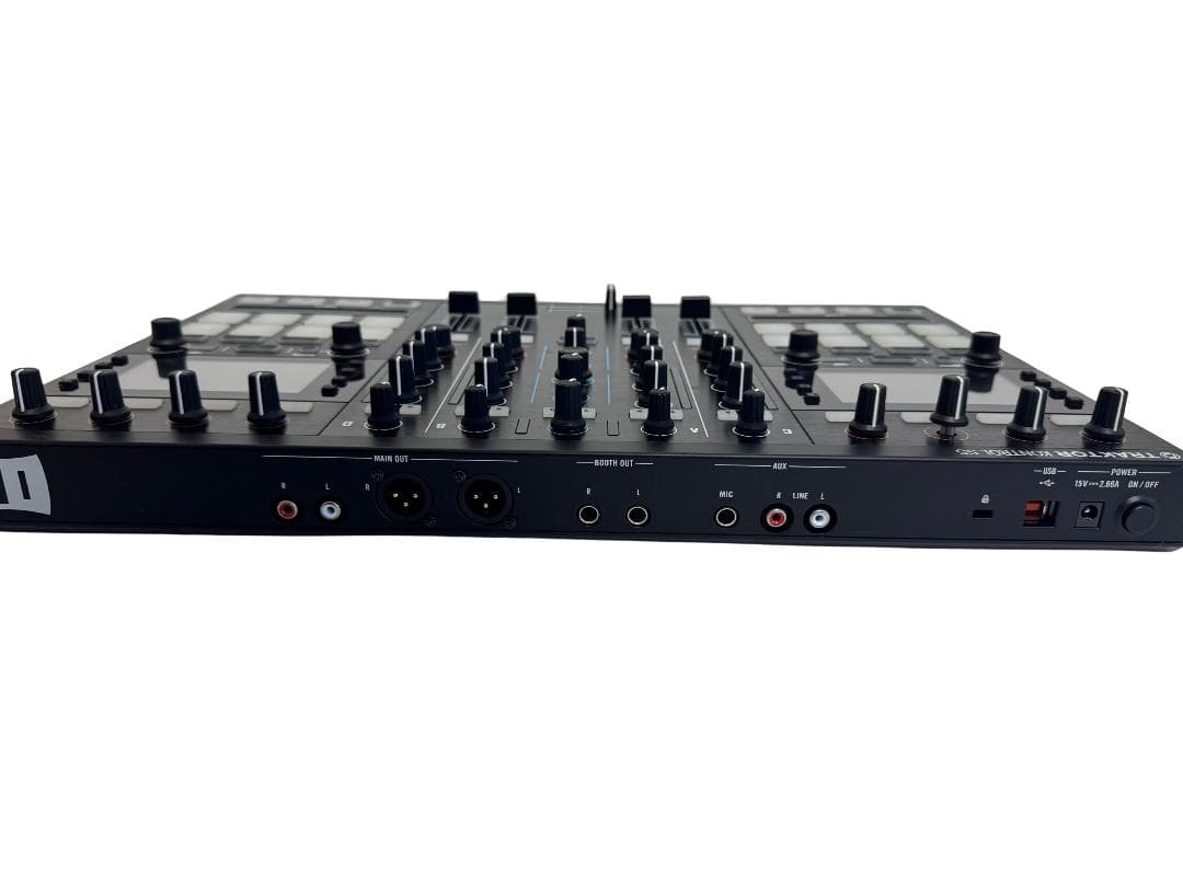Traktor Kontrol S5 DJコントローラー【フライトケース付】
