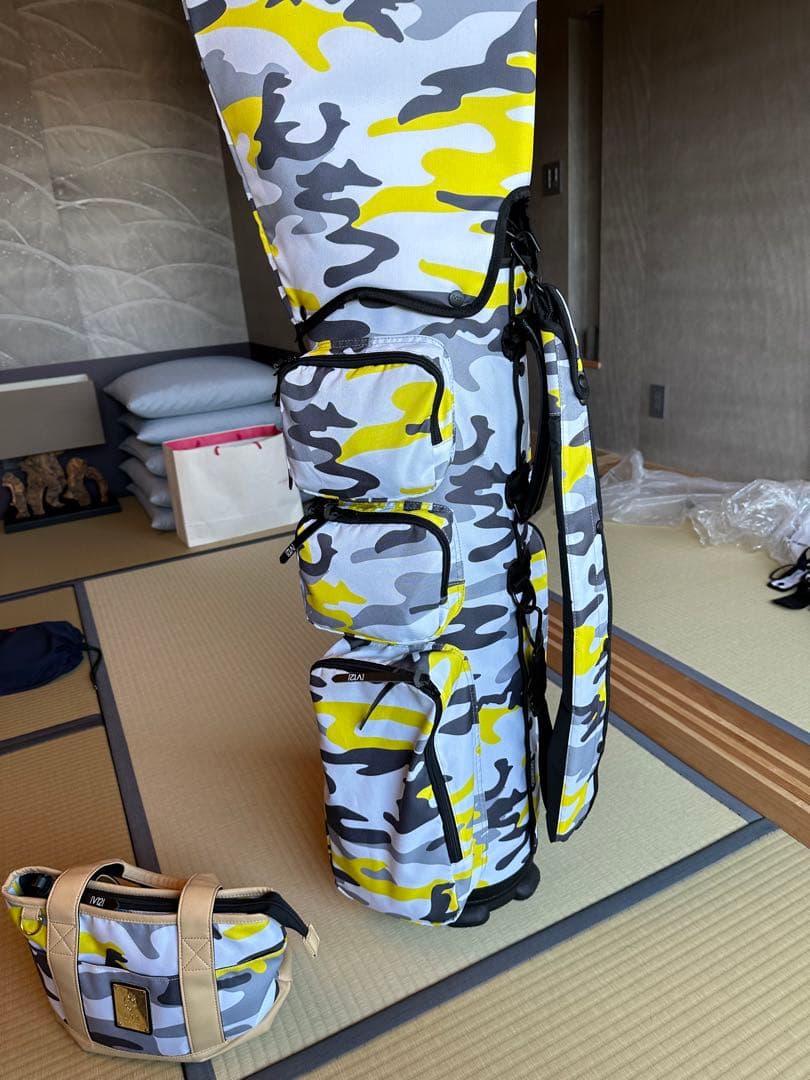 v12ゴルフキャディバッグ8.5インチ他3点セット