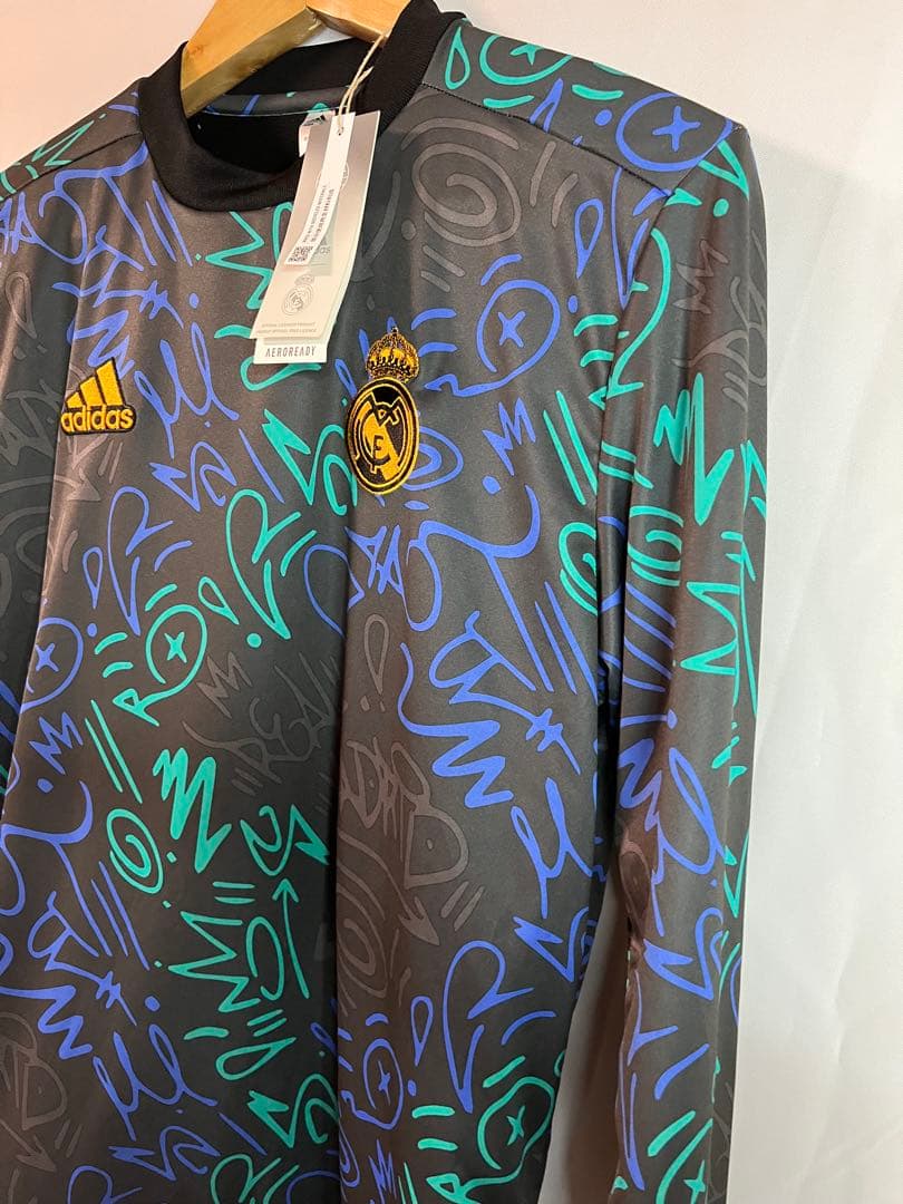 新品未使用】adidas アディダス　レアルマドリード プレマッチウォームトップ