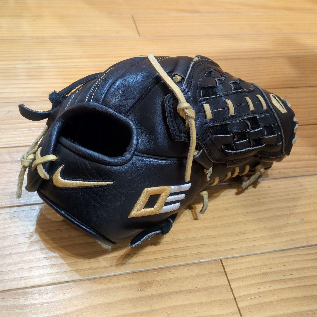 Nike 硬式グローブ