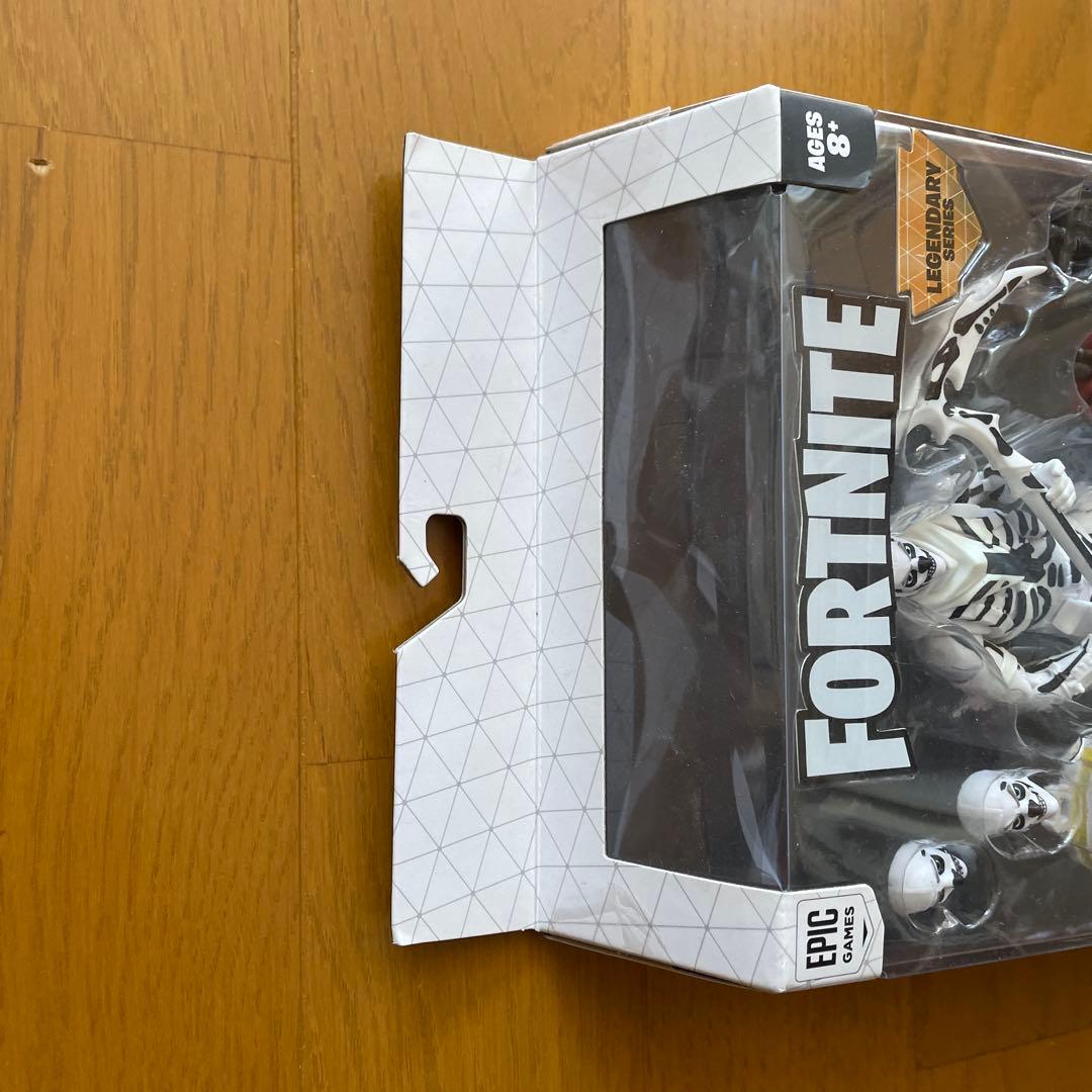 ゲームキャラクター Fortnite Skull Trooper legendary