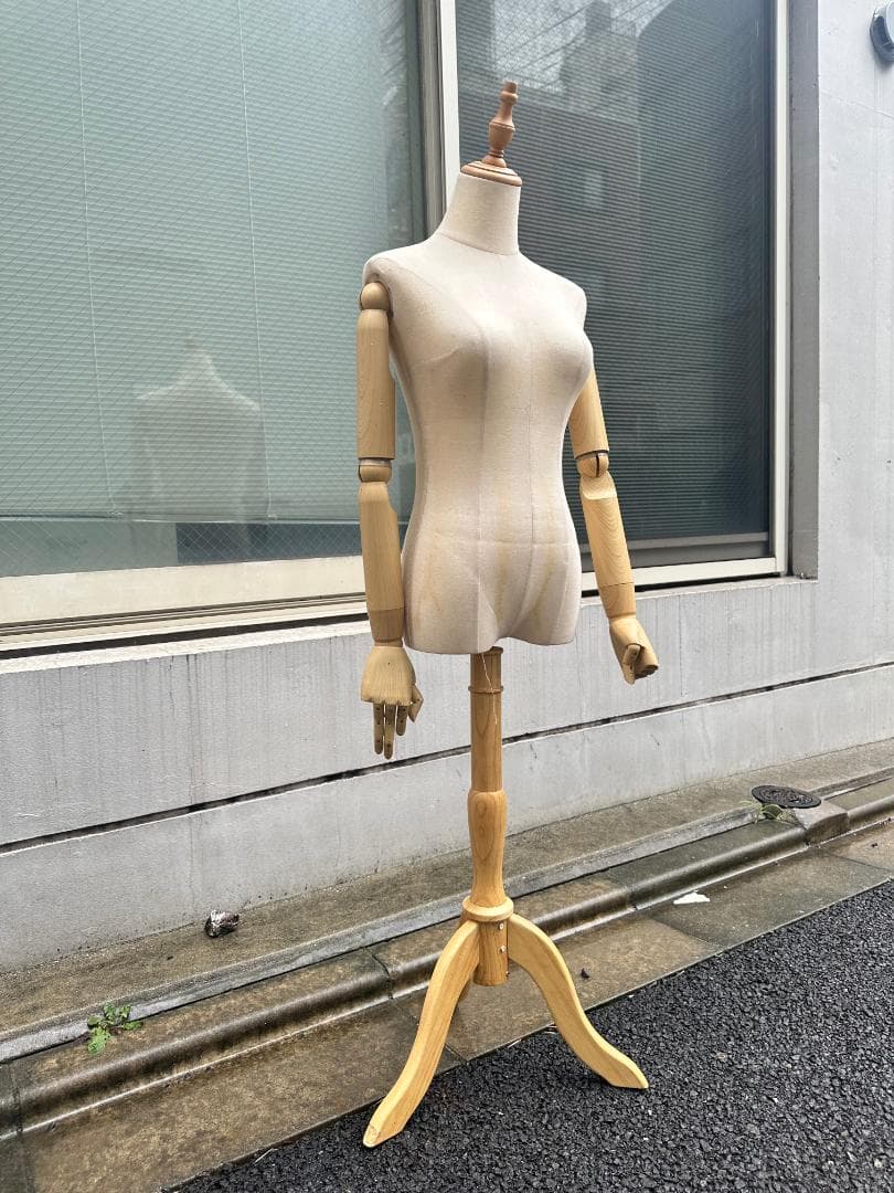女性用マネキン 可動式腕付き