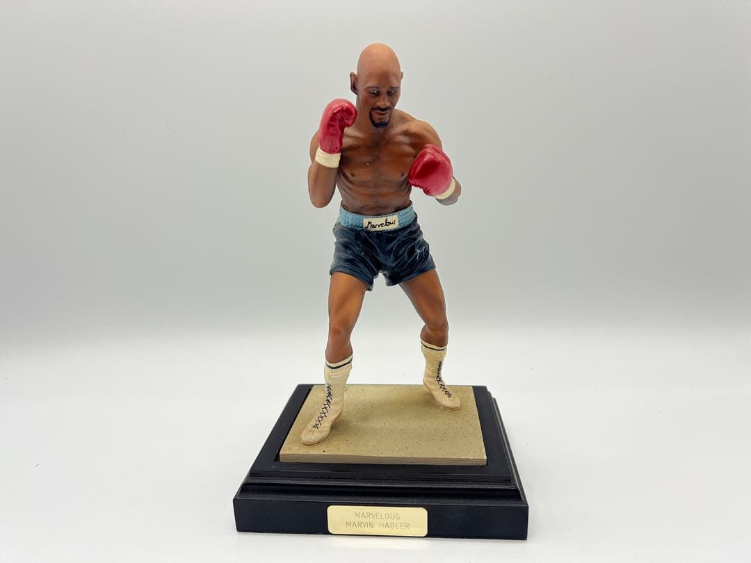 マーベラス・マービン・ハグラー フィギュア Marvin Hagler