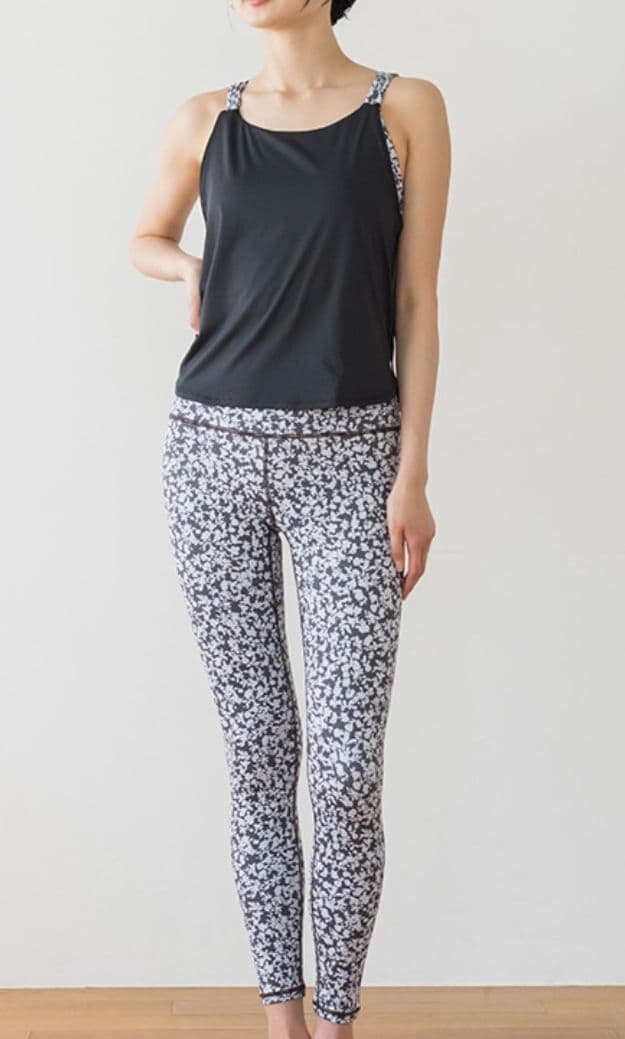 SUKALA　ノスタルジックフラワープリントカバータンクトップ　ブラック　XL