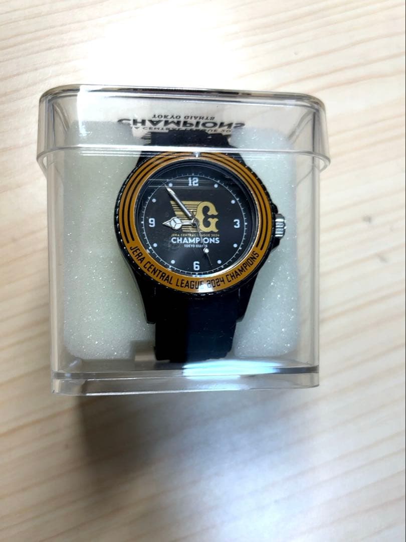 阿部ジャイアンツ優勝記念腕時計（サイン付き）