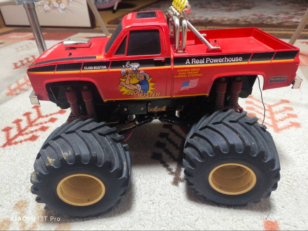 CLOD BUSTER ラジコンカー