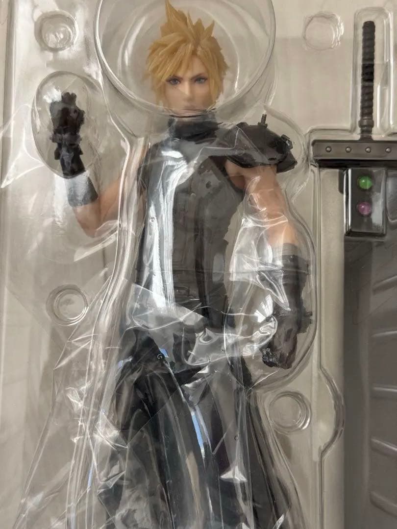 クラウド フィギュア スタティックアーツ ファイナルファンタジー FF7