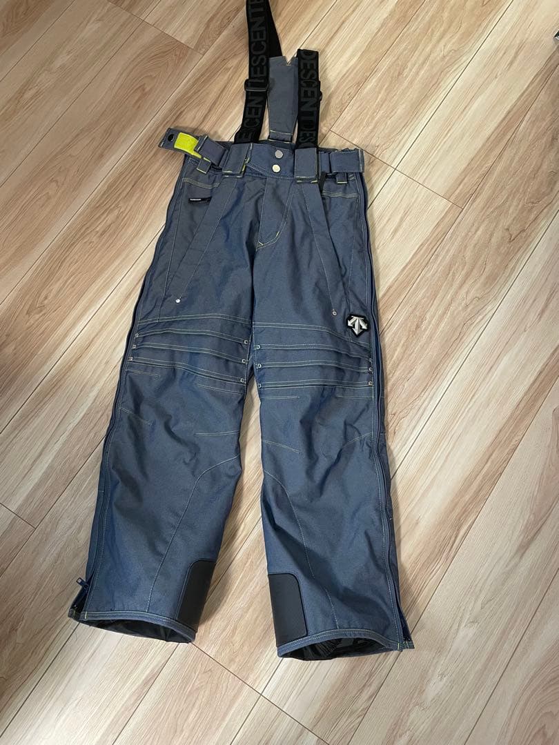 DESCENTE OGASAKA SHI スキーウェア
