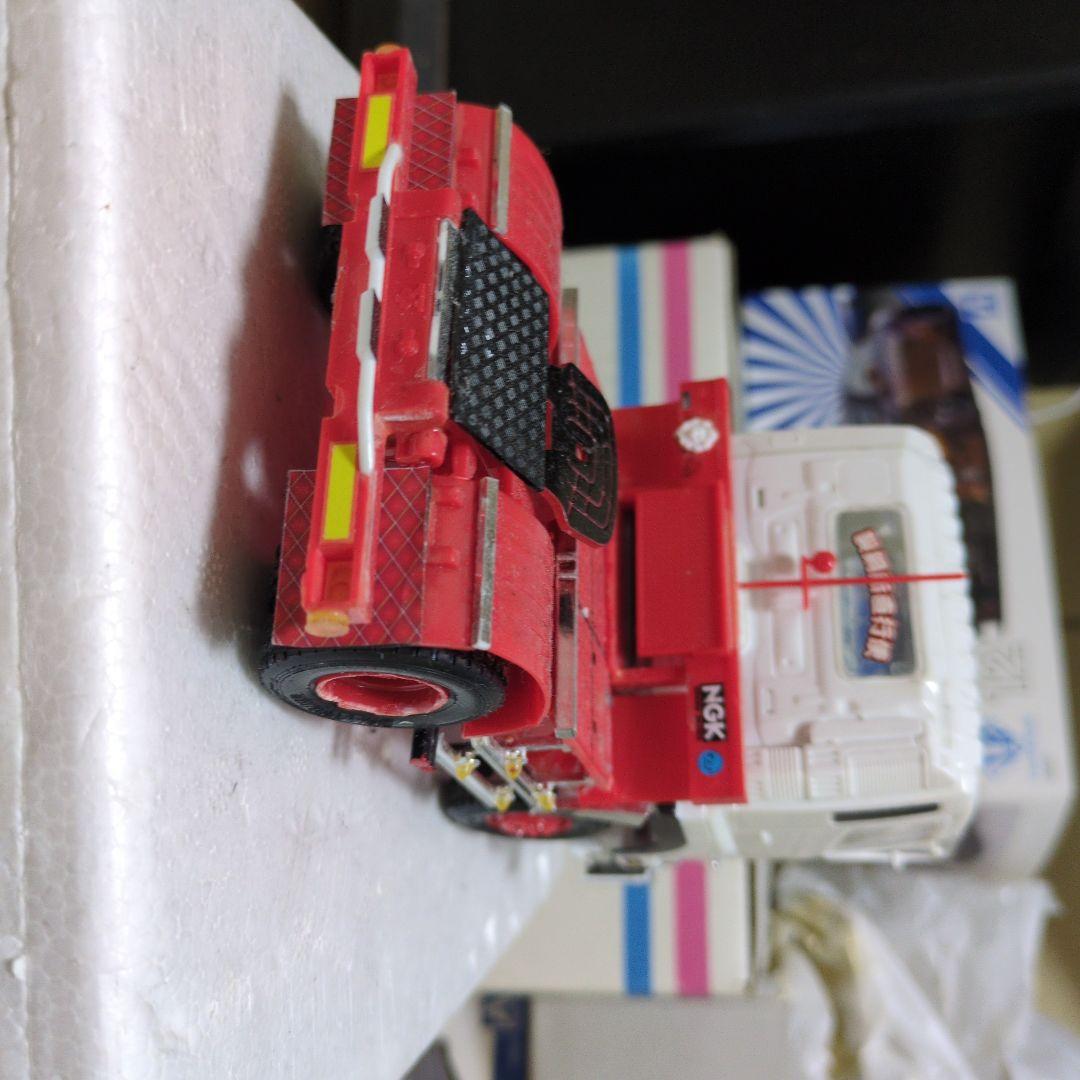 日野プロフィアトレーラーヘッドですいろいろ手を加えています