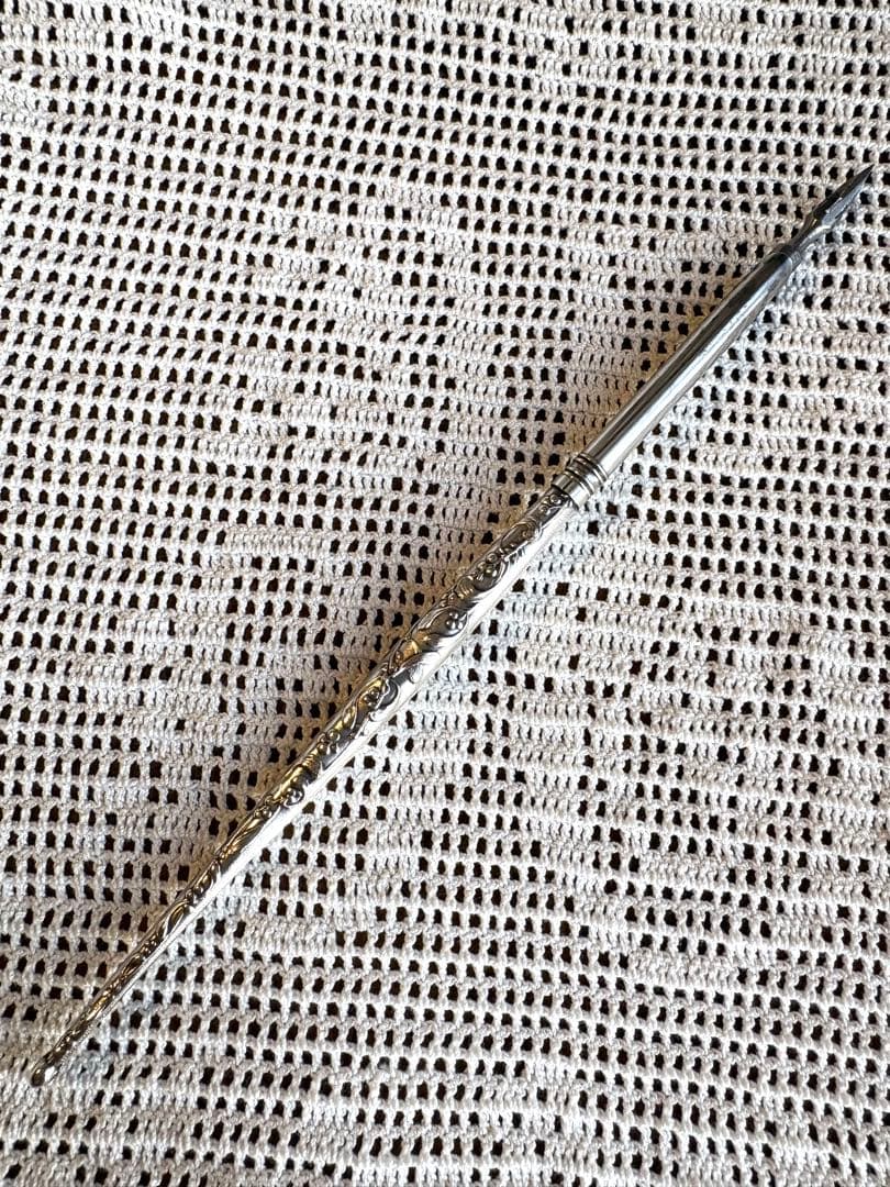 ♡フランスアンティーク　インクペン　ヤドリギ　カリグラフィー　アール・ヌーヴォー