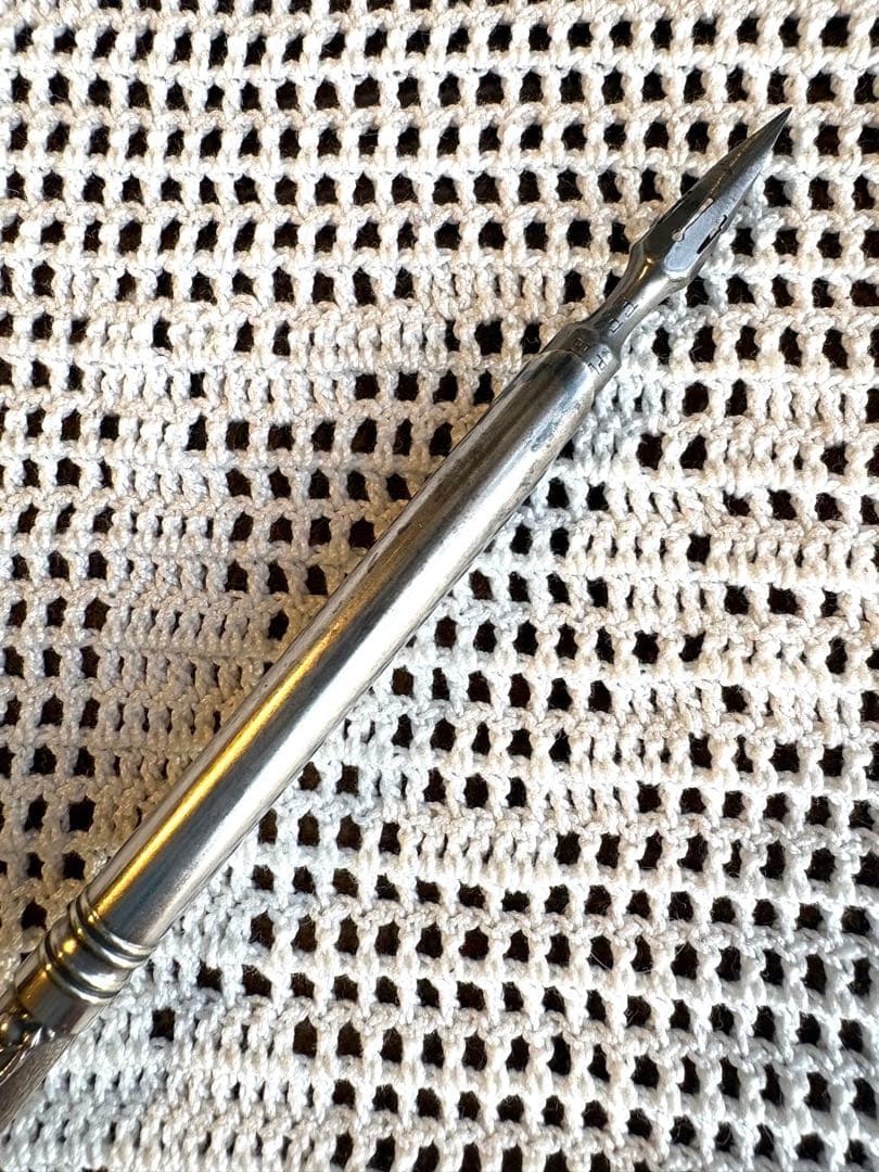 ♡フランスアンティーク　インクペン　ヤドリギ　カリグラフィー　アール・ヌーヴォー