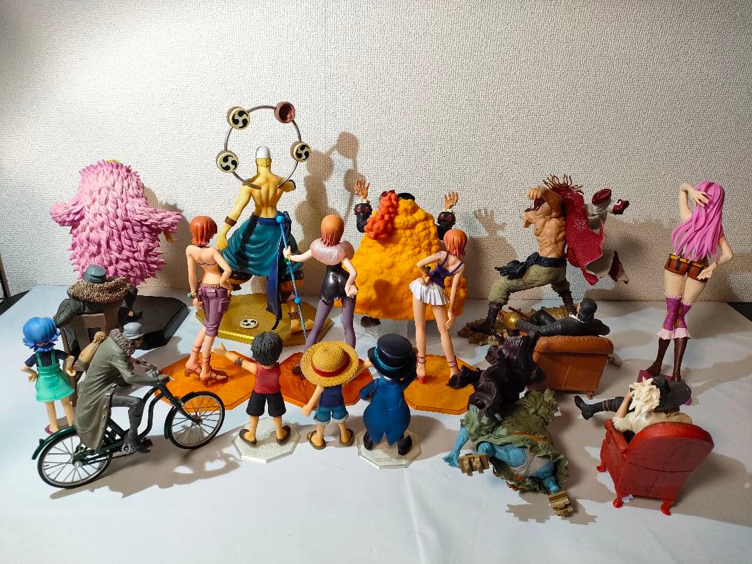 ☆　ワンピースフィギュア　まとめ売り　エネル　黒ひげ　ナミ　青雉　エース　他　☆