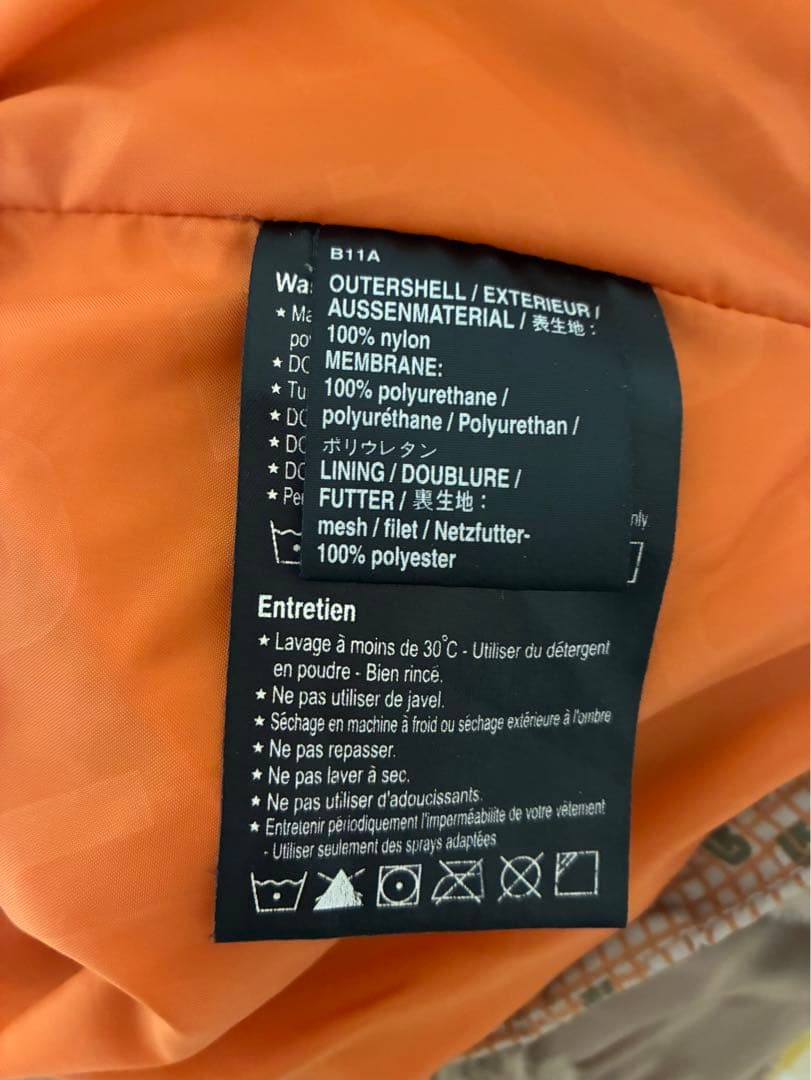 BURTON スノーボードジャケット オリーブグリーン