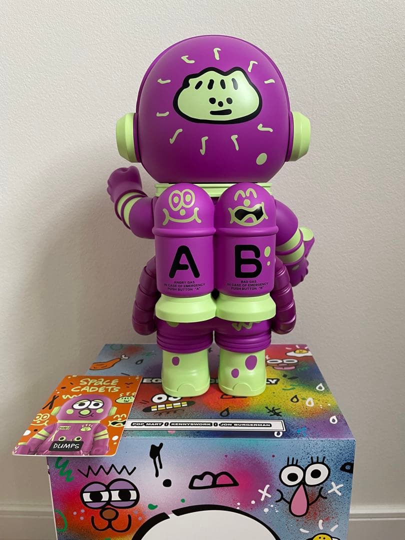 MEGA スペースモーリー400% SPACE MOLLY 正規品　ポップマート