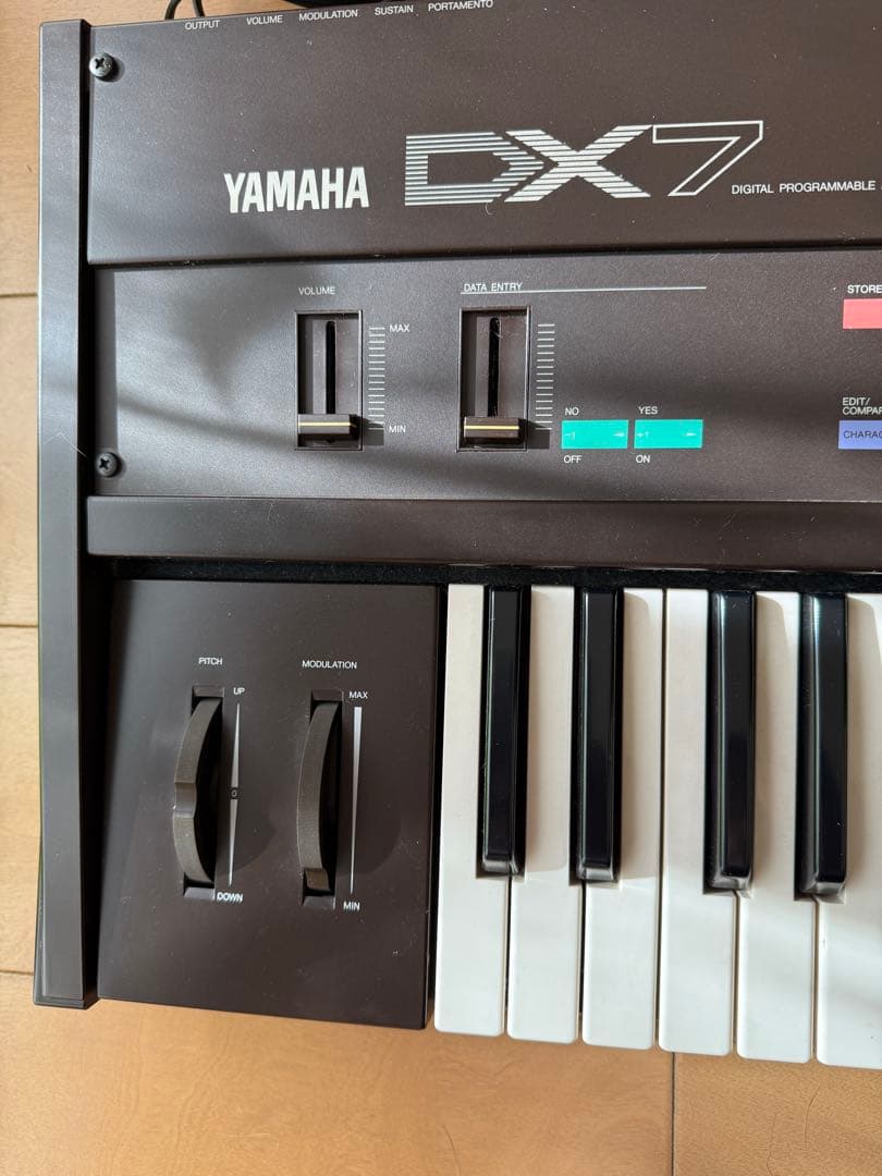 ジャンク品　Yamaha DX7