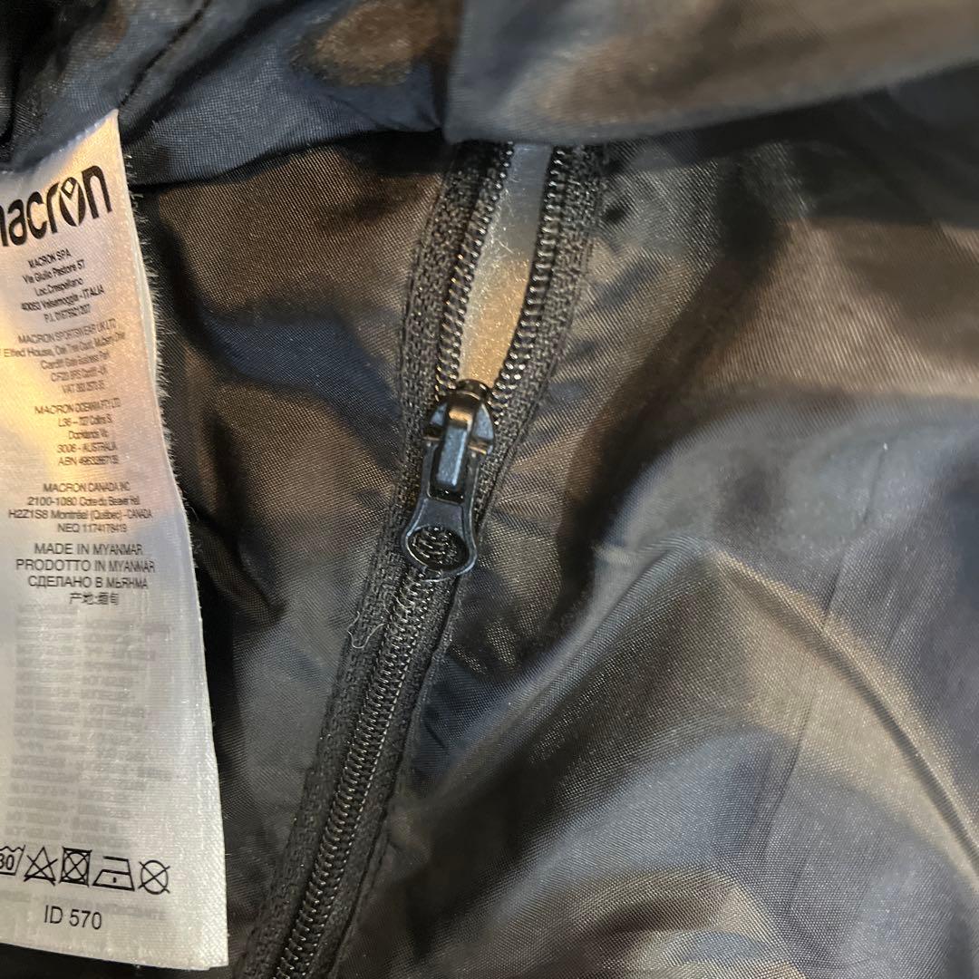 MACRON マクロン ハーフベンチコート フード付き　高品質　1度使用のみ