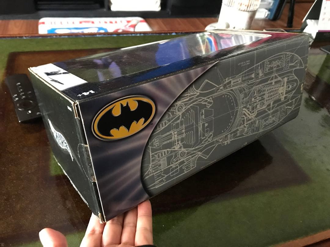 Hot Wheels バットモービル 1:18