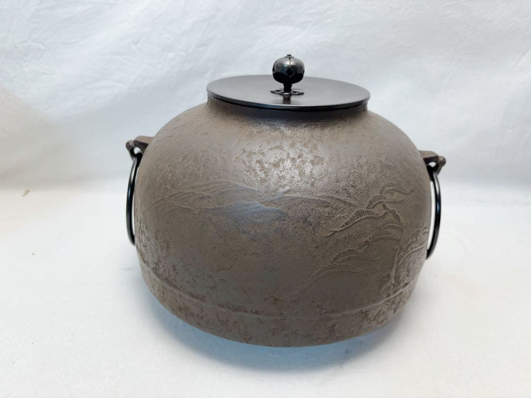 茶道具 織部 紅鉢型 野々田商店製電熱器 松地紋釜 敷板付 2点セット 紙箱