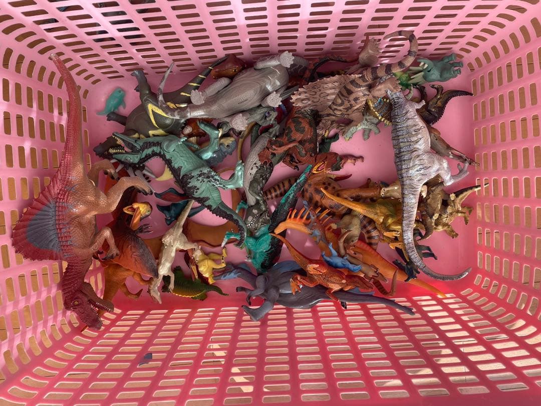 恐竜恐竜フィギュア　恐竜フィギュア多数