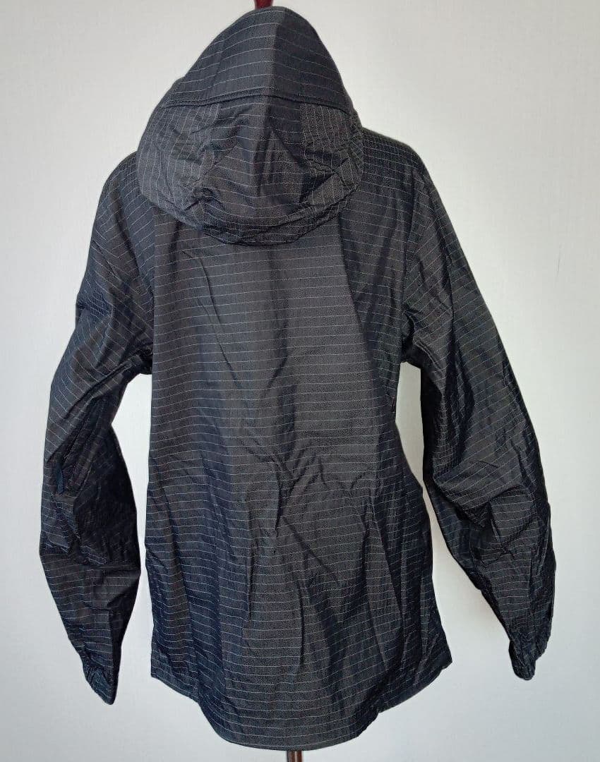 ✩BURTONスノーボード・メンズジャケット 欧米Sサイズ(中古)