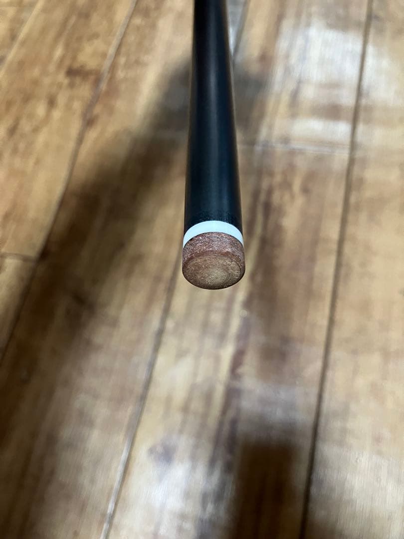 ビリヤードキュー　カーボンシャフト
