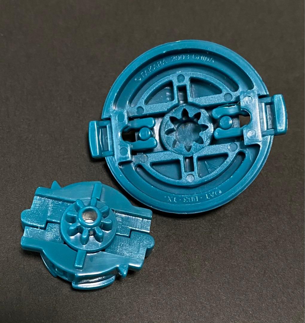 【 超美品 】 トライゲータ　爆転シュートベイブレード