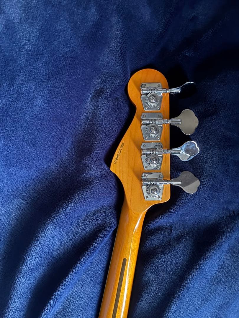 1967オマージュJazz Bass サンバースト