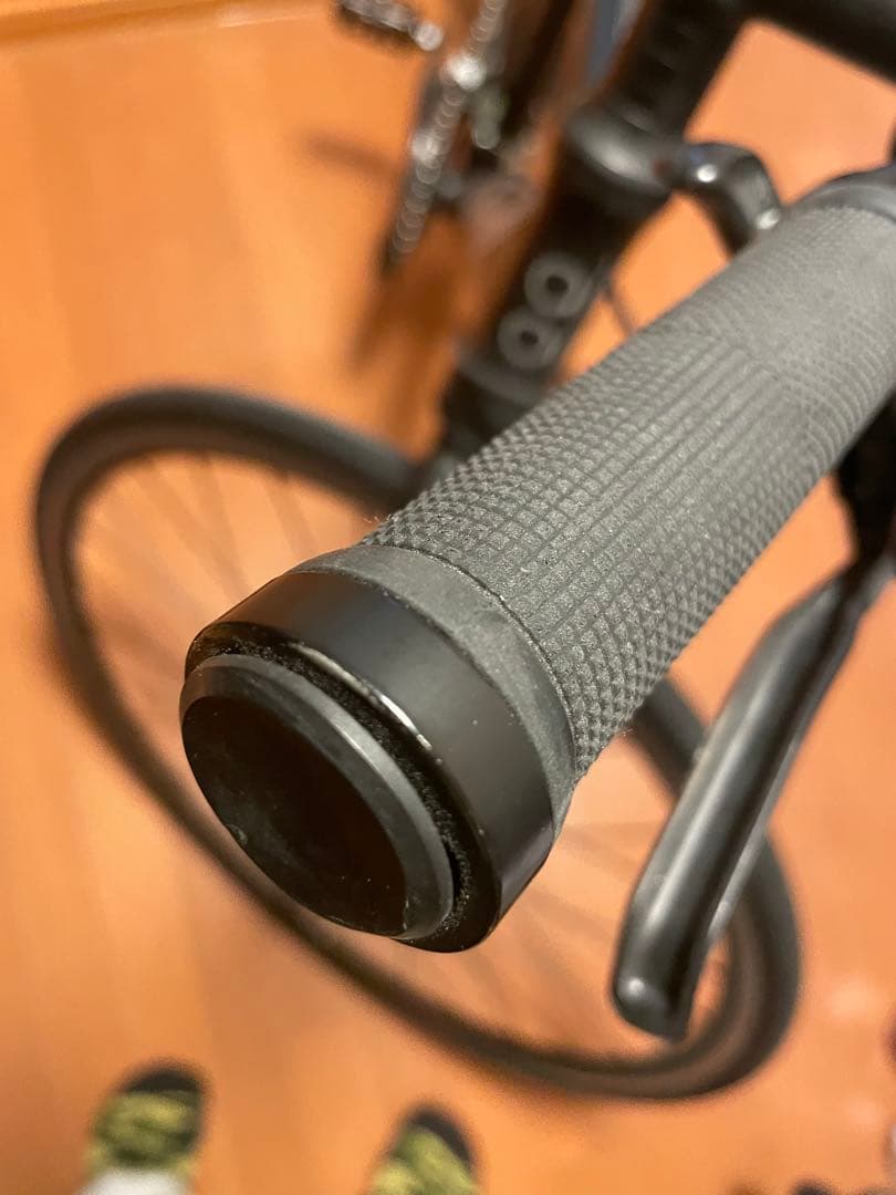 今月限定値引き！エアーオン クロスバイク 700C 21段