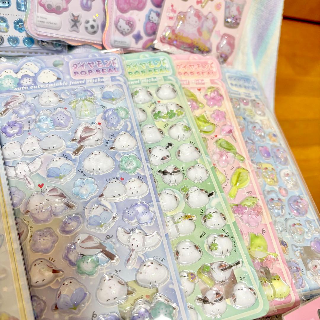 ボンボンドロップシール シール　うるちゅる　タイルシール　サンリオ ディズニー
