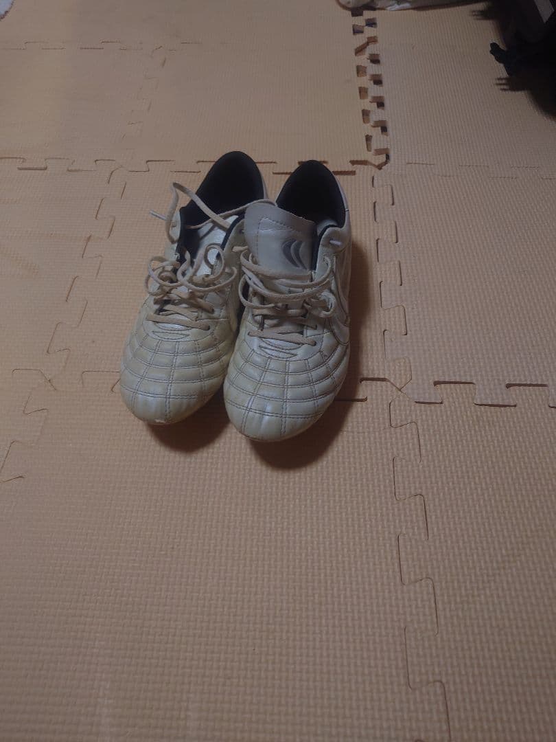 ヤスダ リガレスタpro ホワイト スパイク 24.5