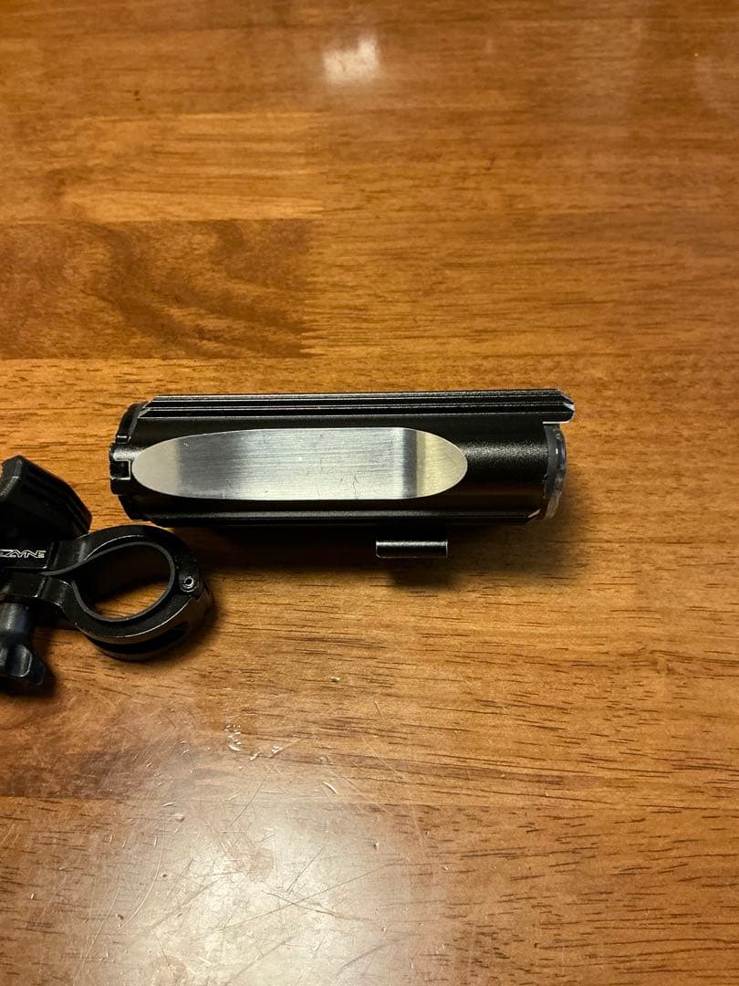 LEZYNE MEGA DRIVE レザイン メガドライブ 1400ルーメン