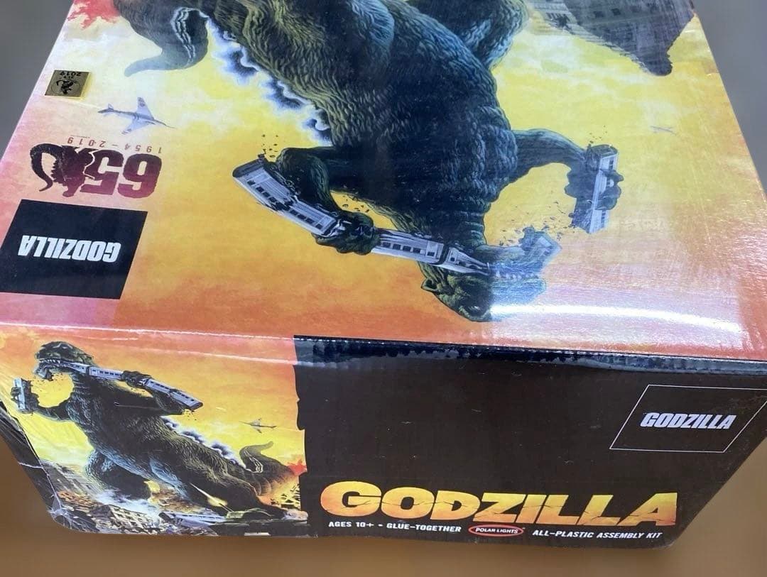 ⑫【週末価格！】未開封！ GODZILLAゴジラ